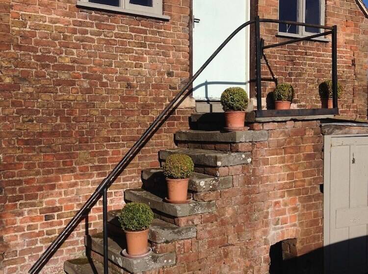 Bed and Breakfast Saul Farm