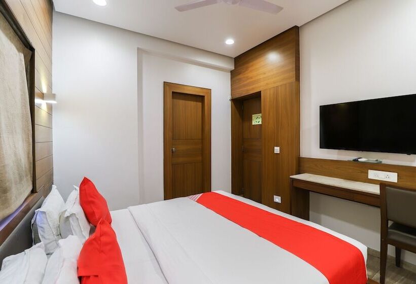 Super Collection O Airport Road Formerly Hotel Kyra