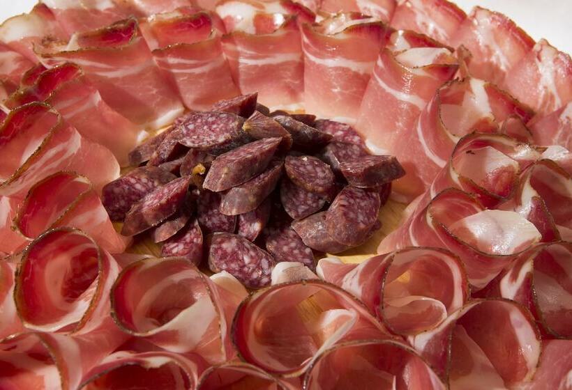 Dolomites Wellness Hotel Savoy