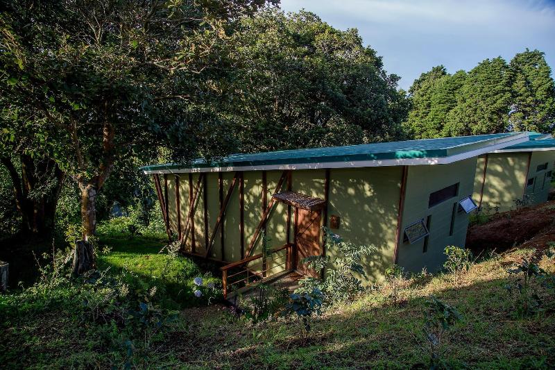 簡易ホテル Chayote Lodge