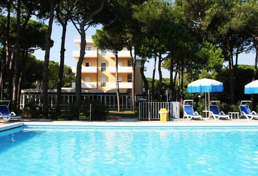 Aparthotel La Pineta