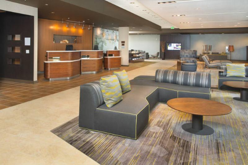 酒店 Courtyard By Marriott Redwood City
