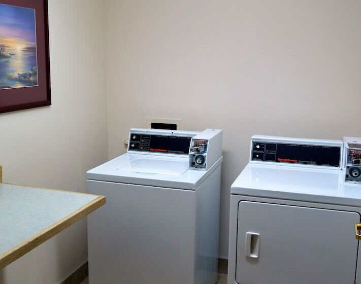 ホテル Fairbridge Inn Express Dillon