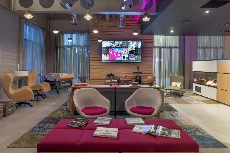 هتل Moxy London Excel