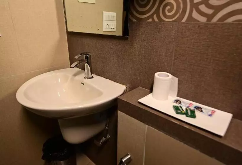 Hotel Sai Inn