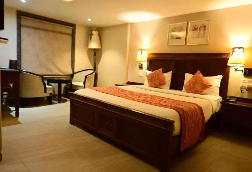 Hotel Sai Inn