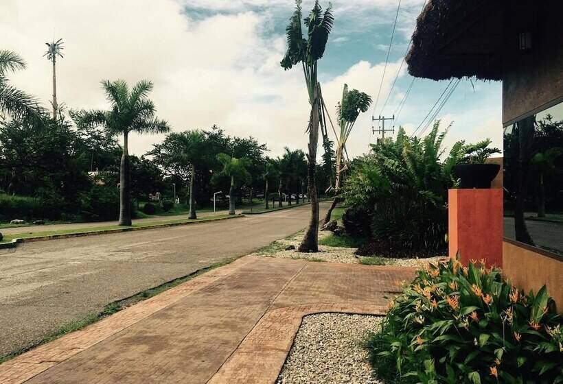 فندق Soul Spring Sanctuary