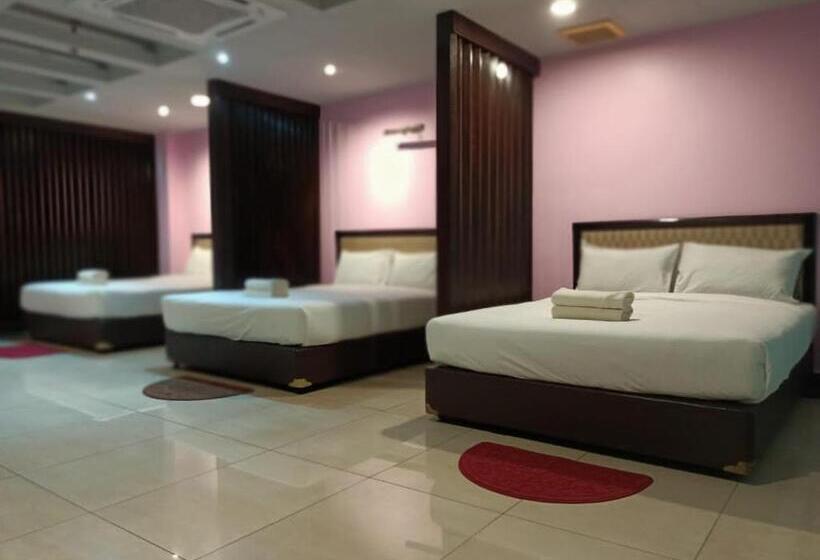 בית מלון כפרי Sri Sutra Pj 222