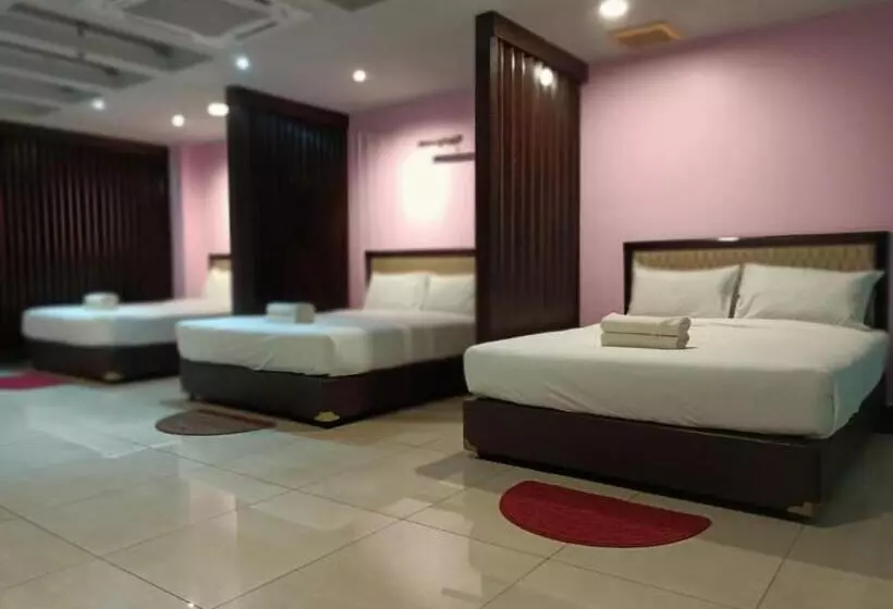 ホテル Sri Sutra Pj 222