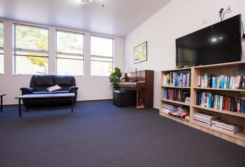 בית מלון כפרי Te Henui Lodge