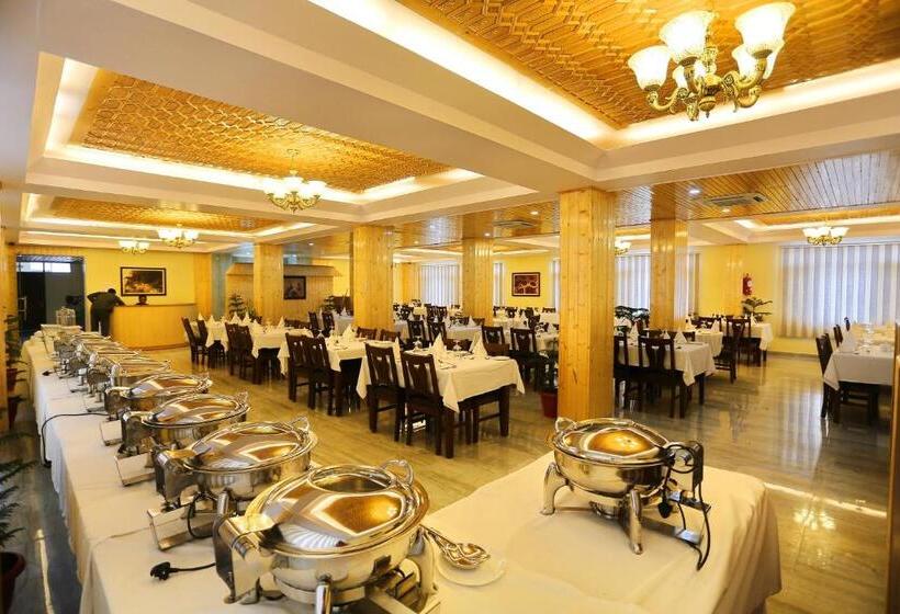 Hotel The Grand Mamta