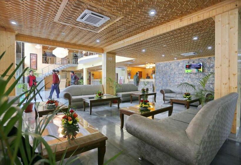 Hotel The Grand Mamta