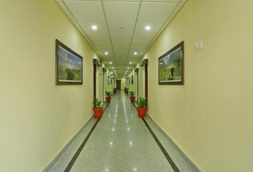 Hotel The Grand Mamta