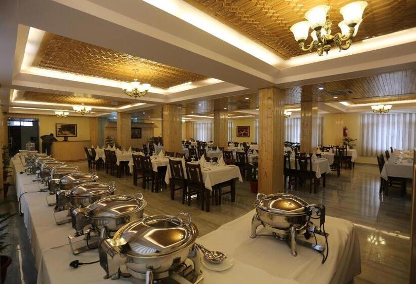 Hotel The Grand Mamta