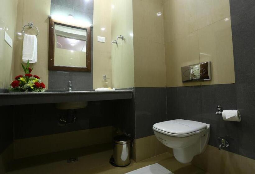 Hotel The Grand Mamta