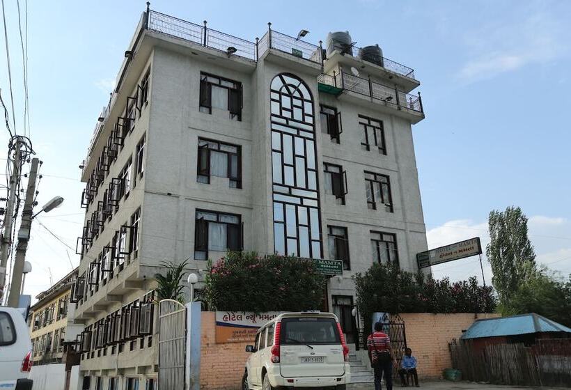 Hotel The Grand Mamta