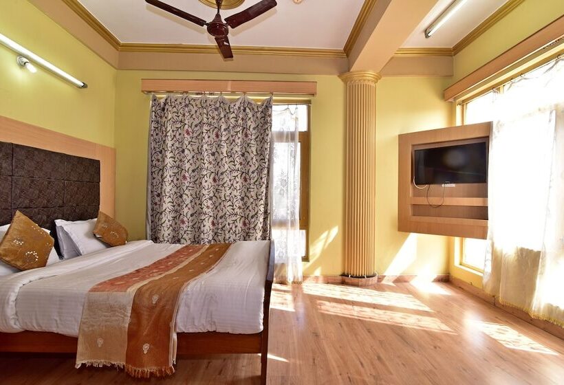 Hotel The Grand Mamta