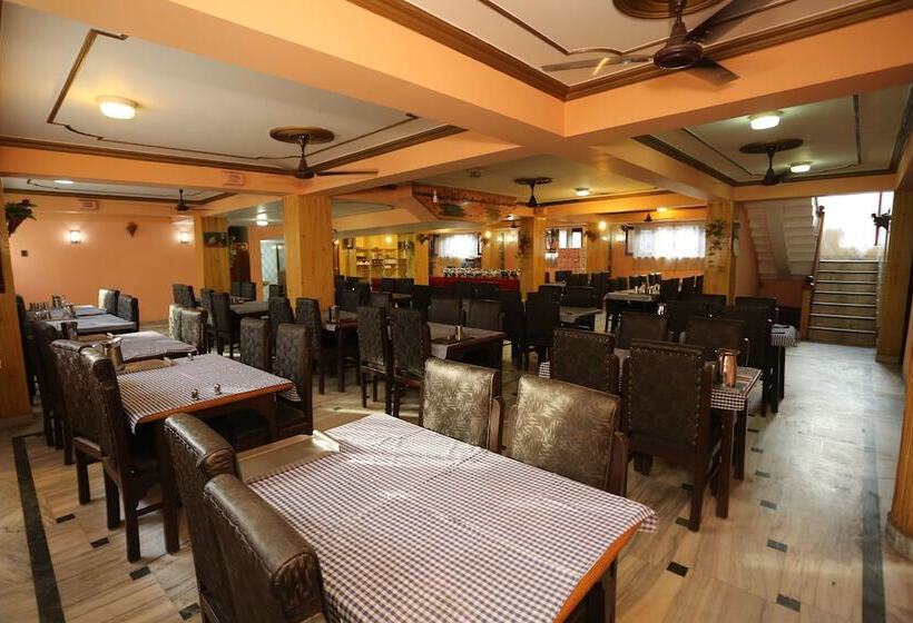 Hotel The Grand Mamta