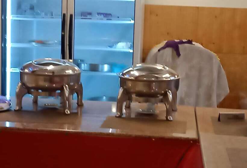 Hotel The Grand Mamta