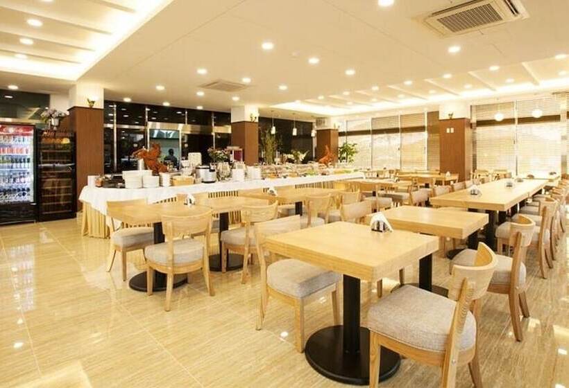 Hotel The Seri Resort