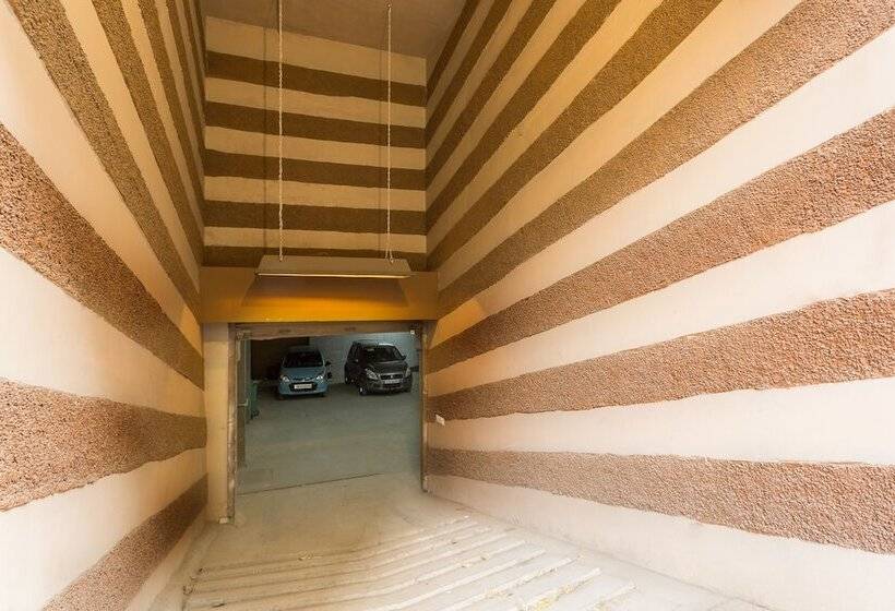 Hotel Treebo Berrys Boutique