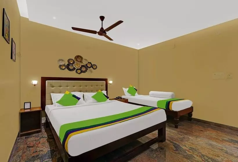 هتل Treebo Grace Inn, 3 Min Walk From Promenade Beach