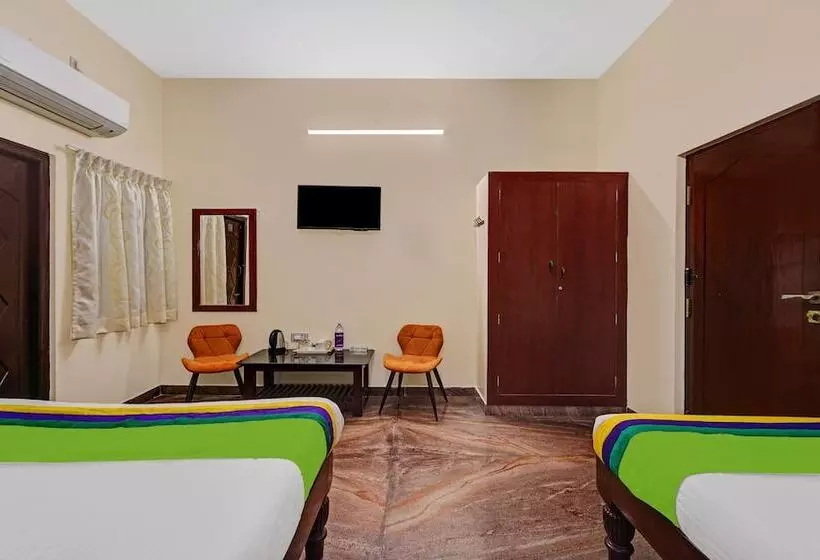 هتل Treebo Grace Inn, 3 Min Walk From Promenade Beach