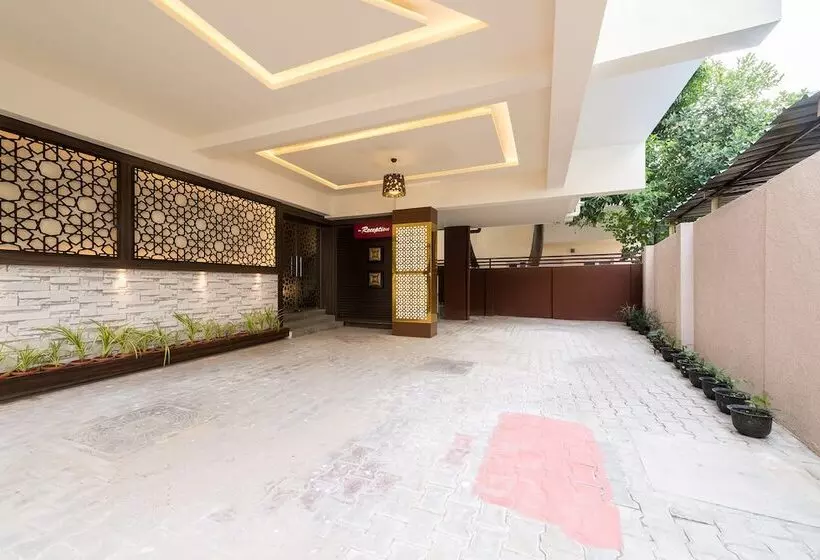 هتل Treebo Nestlay Casa
