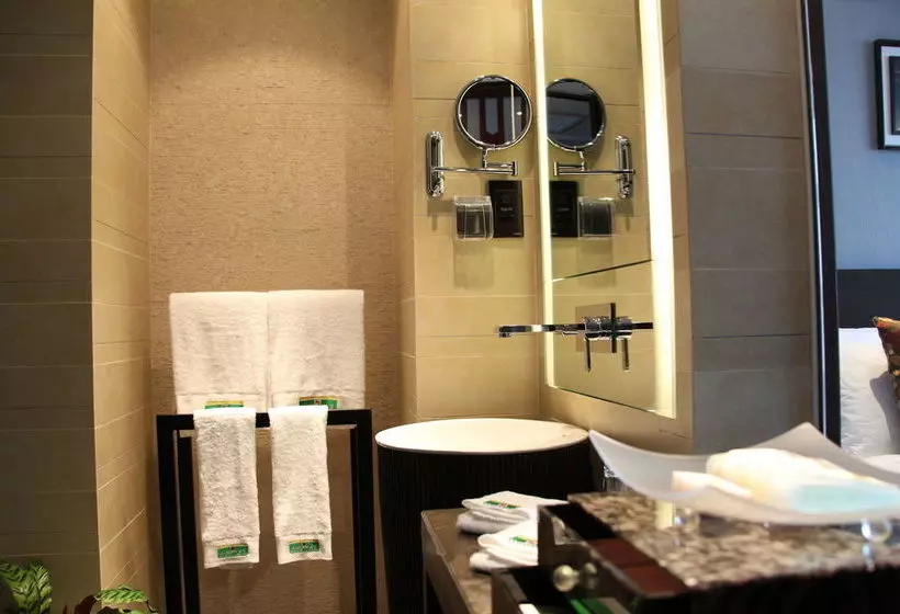 هتل Wuxi Americas Best Jinting International