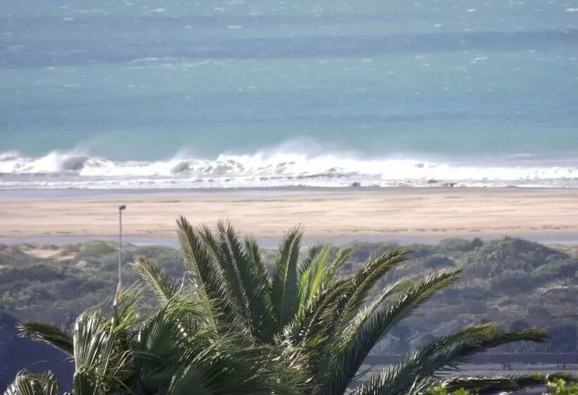 پانسیون La Mer Guesthouse