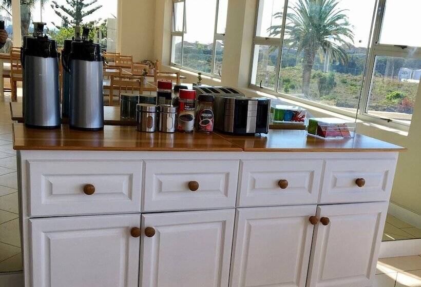 پانسیون La Mer Guesthouse