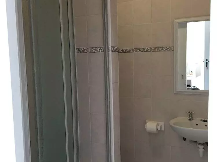 پانسیون La Mer Guesthouse
