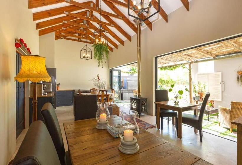 פנסיון Le Mahi Guest House