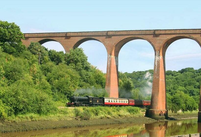 The Old Auction Rooms