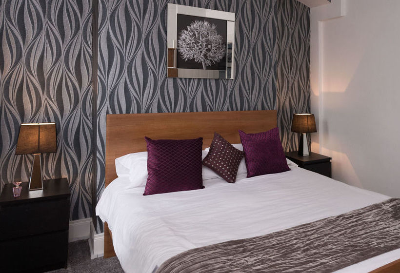 Titanic The Lady, 3 Bed Townhouse