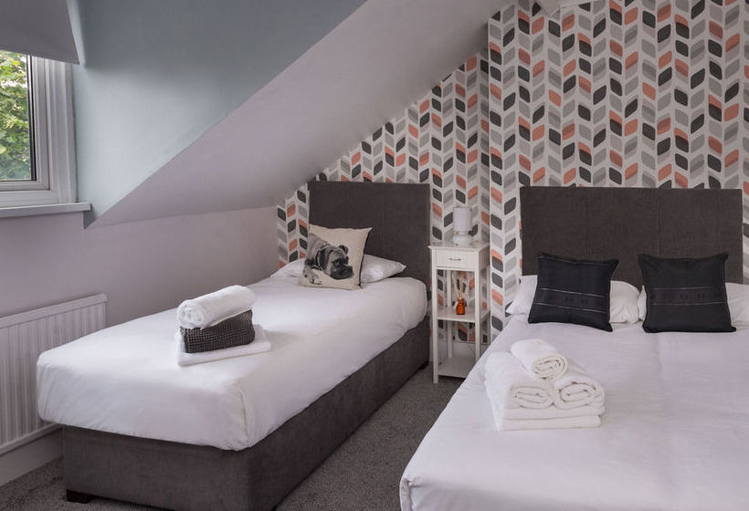 Titanic The Lady, 3 Bed Townhouse