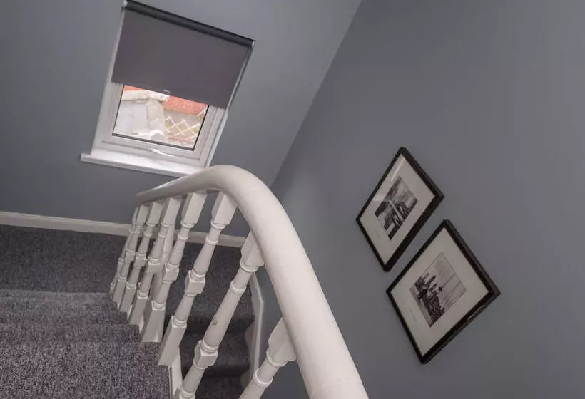 Titanic The Lady, 3 Bed Townhouse