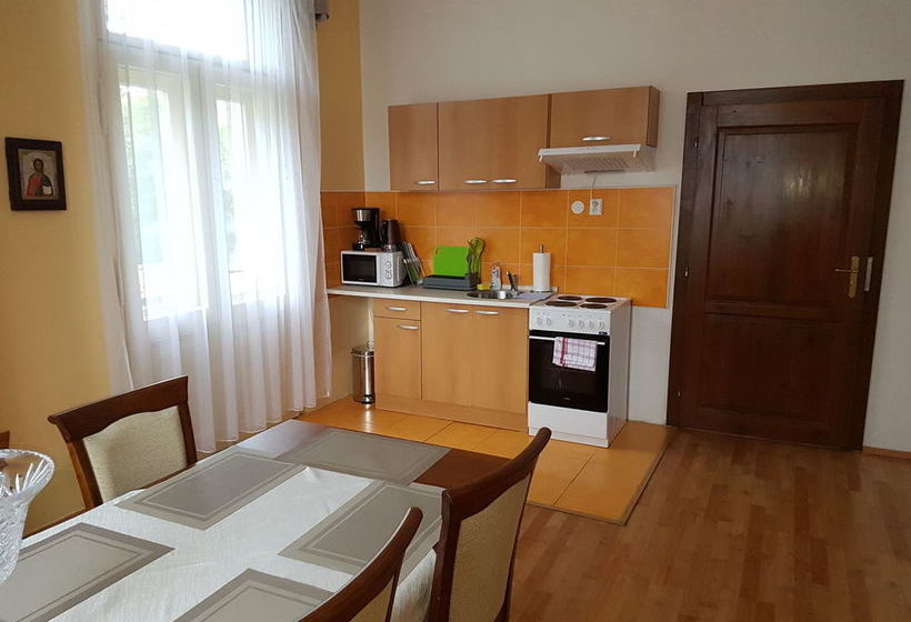 Villa Sofia Apartments