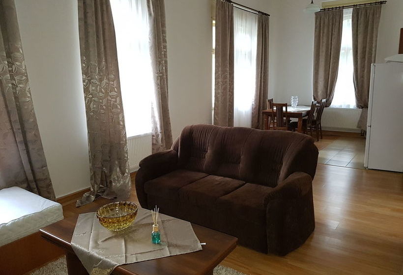 Villa Sofia Apartments