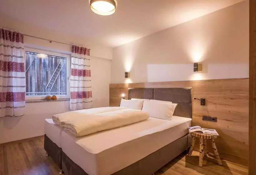 Aparthotel Alptirol