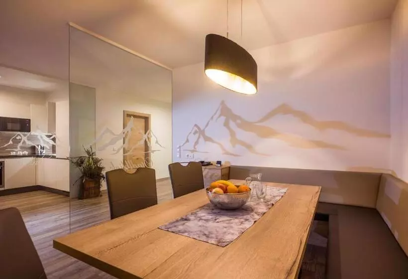 Aparthotel Alptirol
