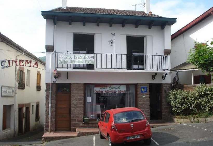 تختخواب و صبحانه Gite Izaxulo