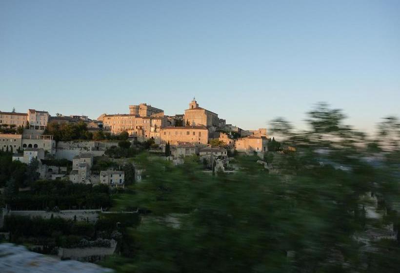تختخواب و صبحانه La Chênaie De Gordes