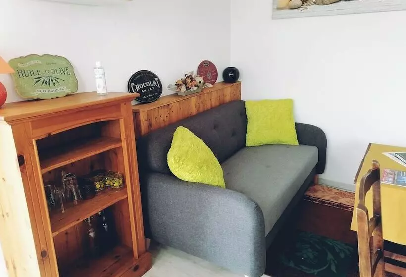 تختخواب و صبحانه Le Clos Des Mylandes