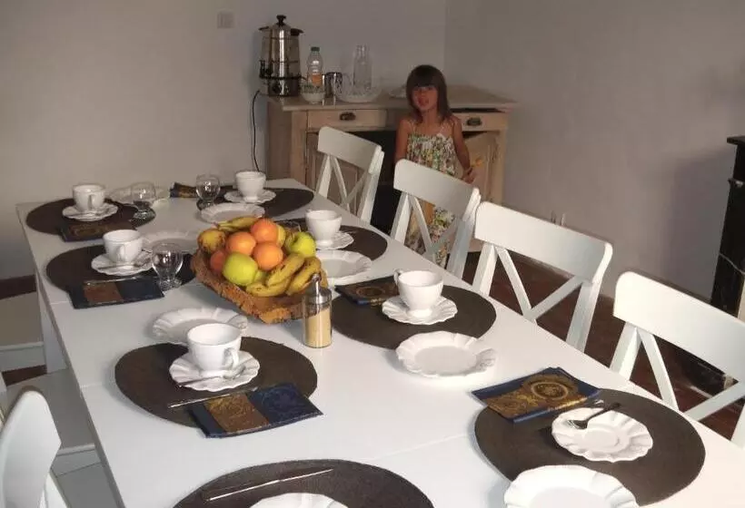 Bed and Breakfast Les Chambres De Charlotte