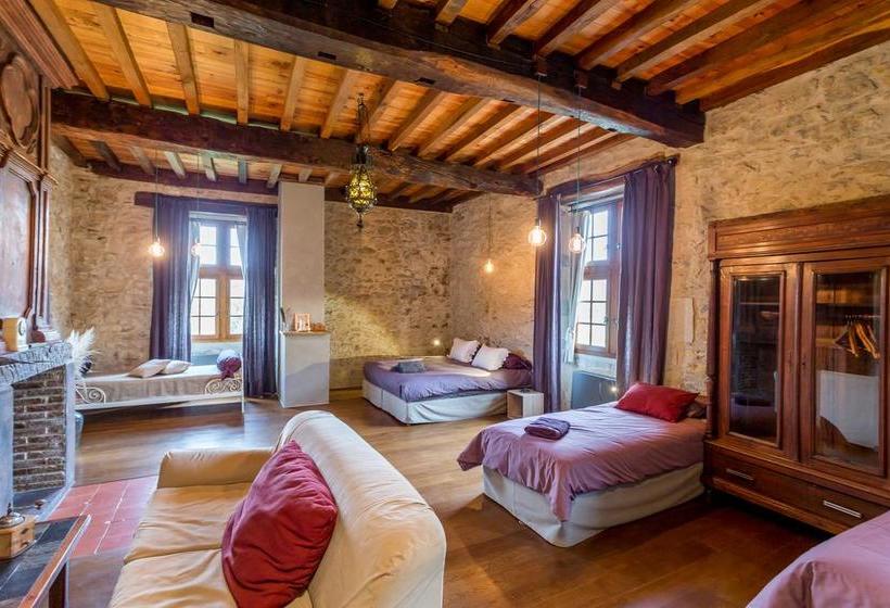 住宿加早餐 Les Fous Du Village