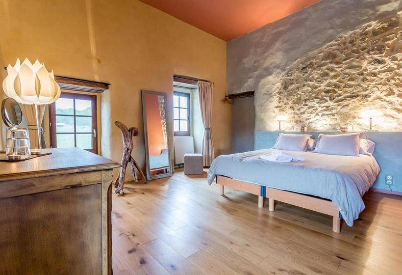 住宿加早餐 Les Fous Du Village