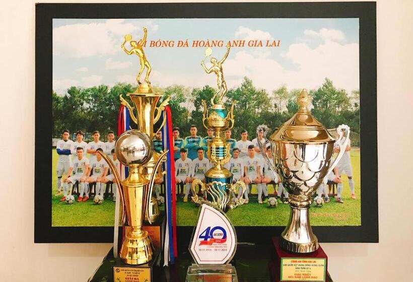 هتل Hoang Ngoc