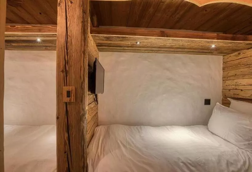 هتل Le Vieux Chalet