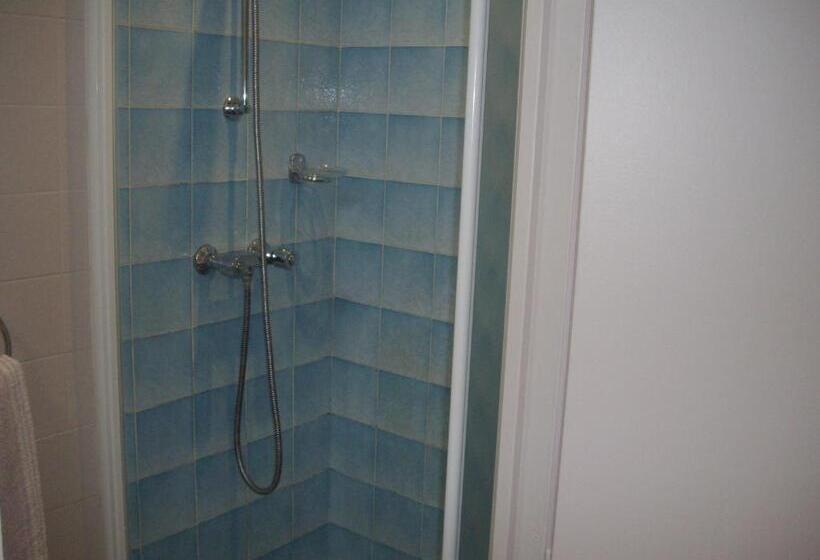 酒店 Hôtel Restaurant Anglade